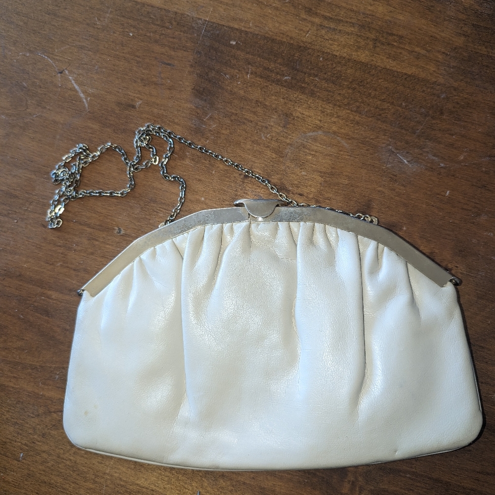 Vintage Unique Handbag!